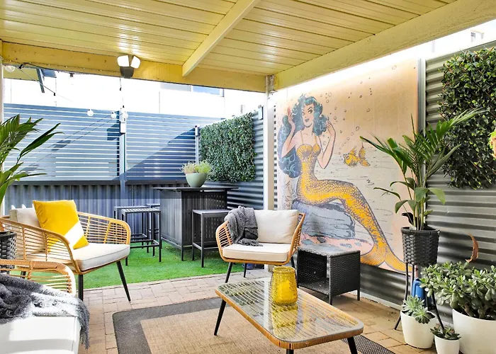 Henley Hideaway